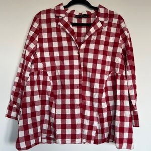 Pomander place tuckernuck Xxl crimson red white gingham check shirt.